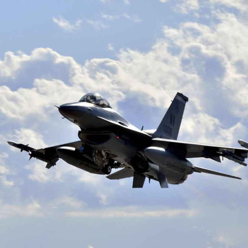����� �������: ������������� F-16 ��� ������� ������ � �������, ���������� � ����� � ����������� ���������� �������� ������ ������� ��-�� ������������� ������������� � ������������� ����� ���������