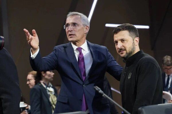 ��������� �������� � ������� ������ ��� ��������� � Financial Times