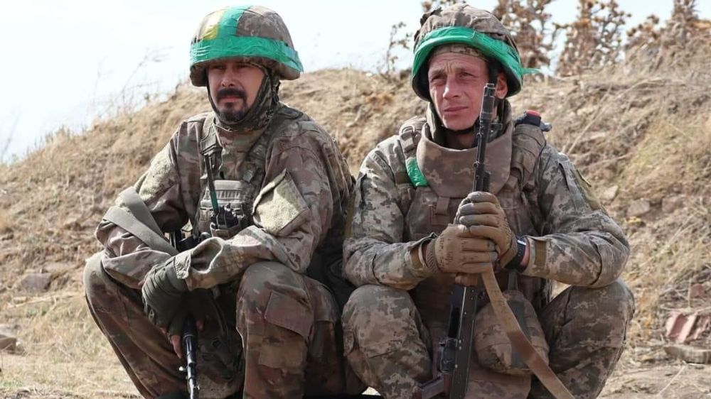 ������ � ���������� �������: ������� � ���, � ���� ������� ��������� "�����������" ������� � ����� ���