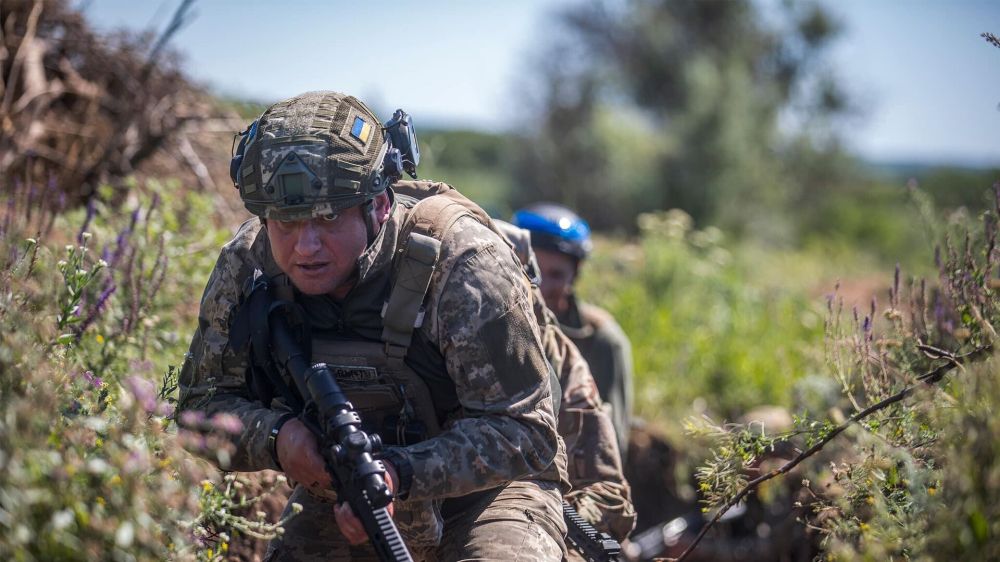 Фальшивые диагнозы чиновников, провалы ВСУ, вербовка наемников. Главное на Украине на утро 23 октября