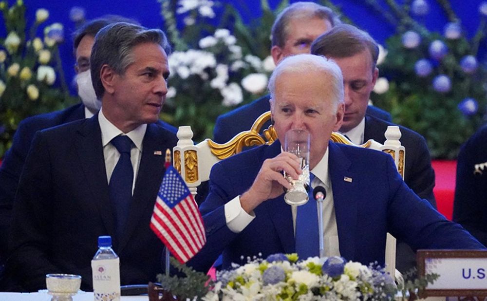 В американской администрации не знают, что бы еще сказать напоследок