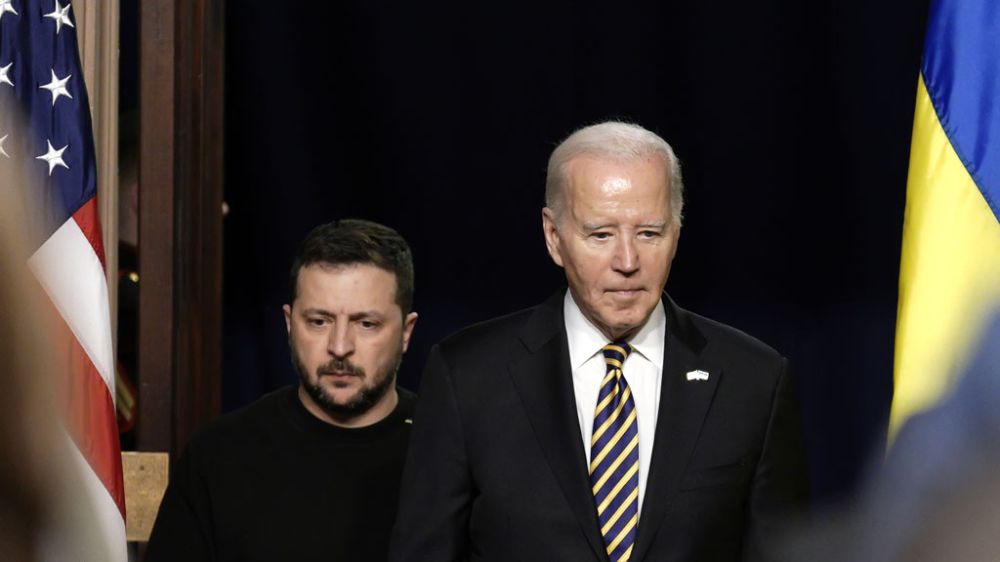 ������ ������ ����� ����� ������� �� $4,65 ����