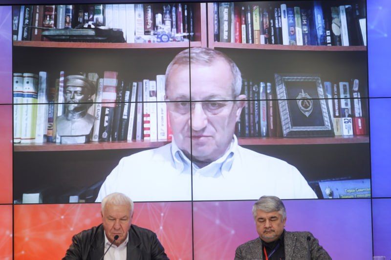 "������������, ��� ������ �� ����������, ������ ���������� ��� ����� ���������� �� �������" - ���� ����� � ����� ���