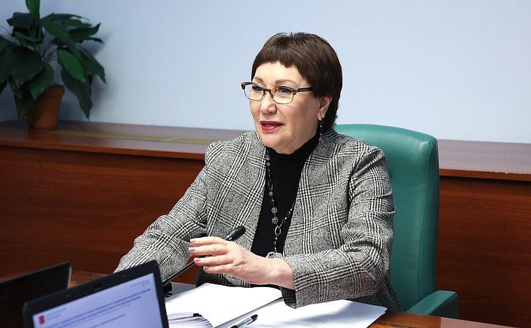 �. ���������: ��������������� ������������ ����� ��������� ���������� ���� ���������� ������������