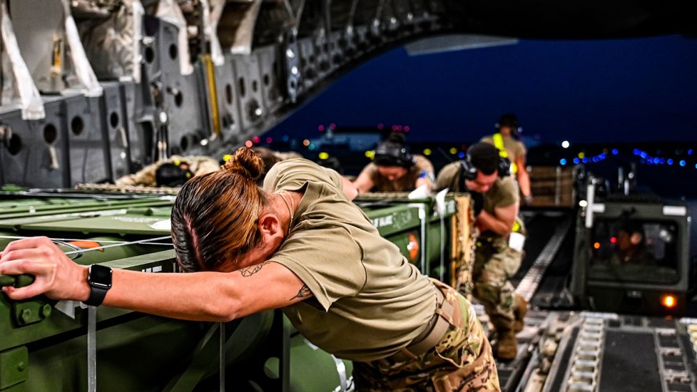 AP: ��� ��������� ������� ������ �� $725 ���������