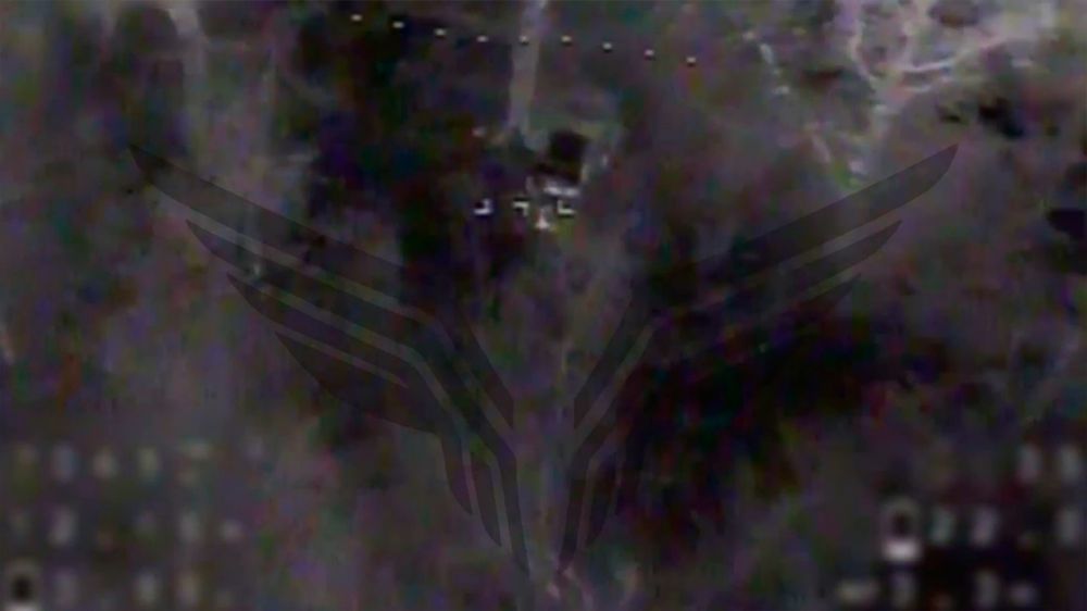 FPV-дрон поразил автомобиль ВСУ на Курском направлении