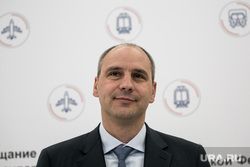 Брата Паслера обманули с деньгами в Екатеринбурге, а в месте с ним — сотни человек