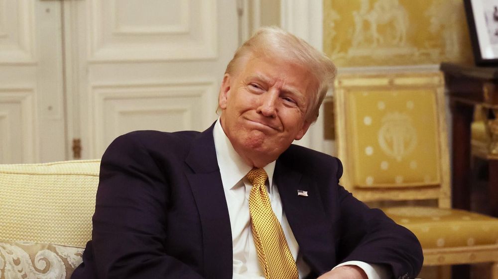 Прекратить военную помощь, но оставить окно возможностей. Что Трамп может предложить Киеву