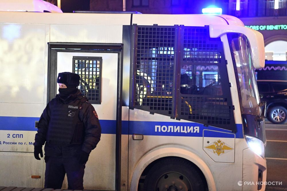 Военкомат на Украине рассказал свою версию "выкуривания" мужчины из машины