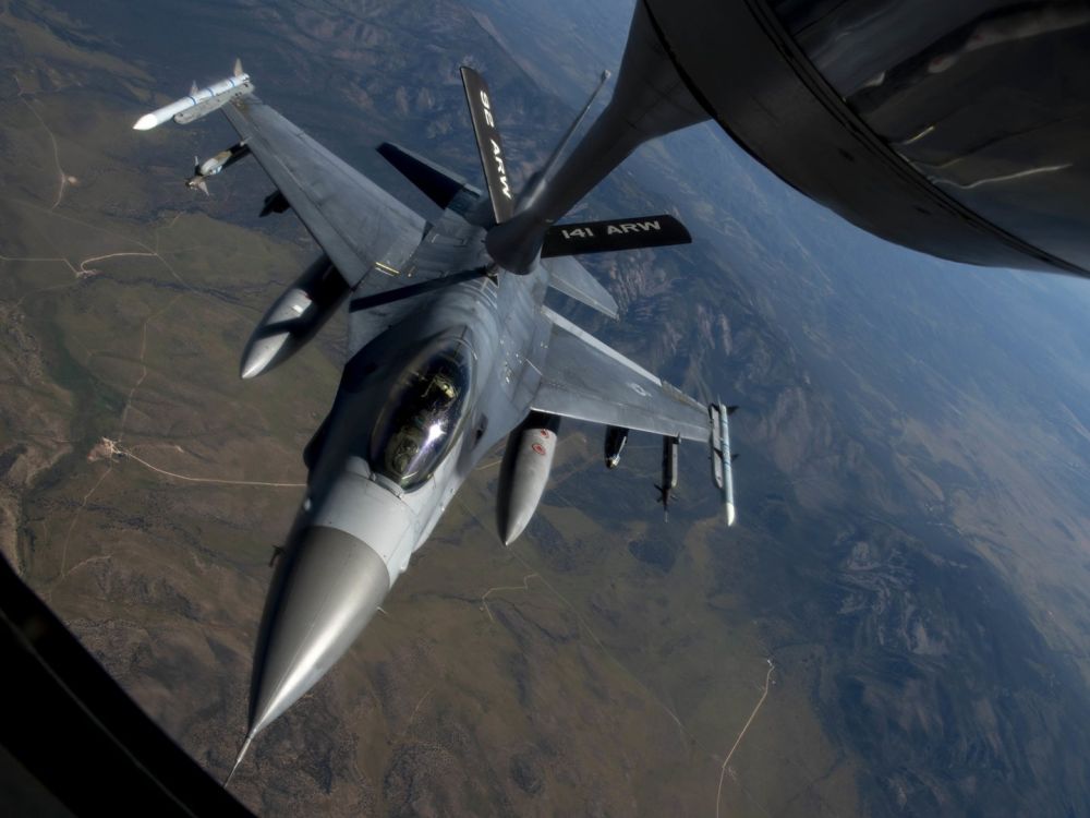 ��������� ������ �� ������� ������� ��� � ��������� F-16 �������