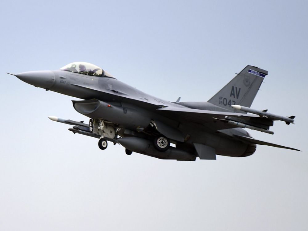 � ��� ����������, ��� �������� Abrams, F-16 � ATACMS �� ������� ���