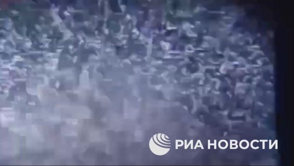 ������ FPV ������������ ����������� "�����" ��������� �� ���� ��������� ��������� ������� ����� ���, ����� � ������������� � ��������������� HMMWV (�����) ���������� �������� � ������ �������� � ����������� �������