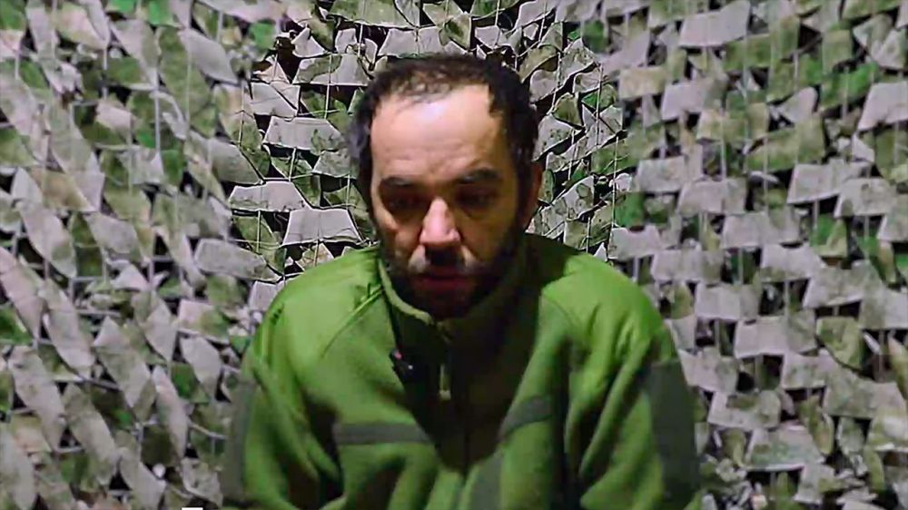 Пленный солдат ВСУ рассказал о желании увидеть Зеленского в окопе