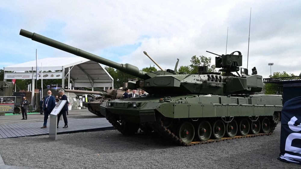    Leopard 2A8