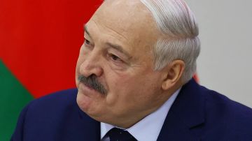 Лукашенко заявил, что Россия никогда не вернет Крым Украине