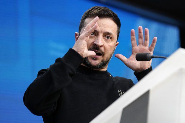 ��������� ������� ����� � ���������� ������ �� 10 �����