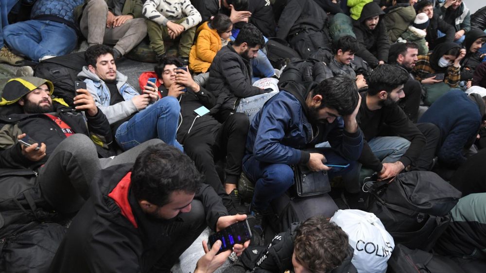 "Польша изменится до неузнаваемости". Как нашествие мигрантов может сменить польскую власть