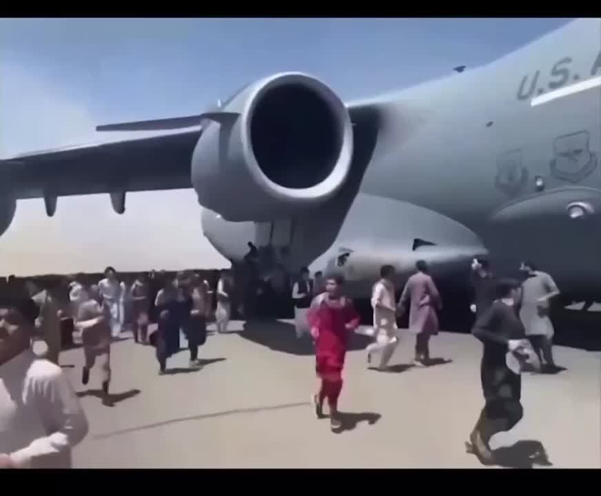 Михаил Онуфриенко: Аэропорт Борисполь (Киев). Soon....(Скоро...)