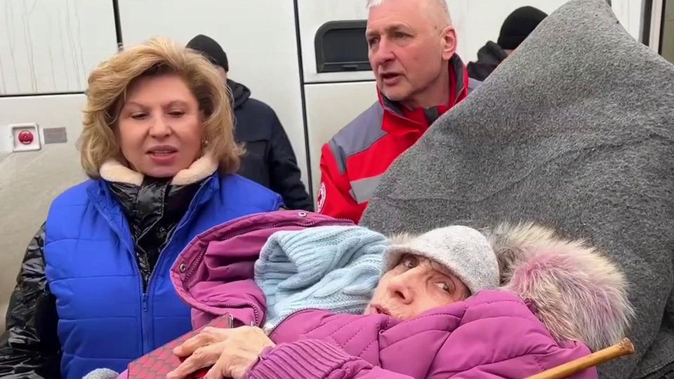 ������ � ������� ���������� 33 ������ ������� �������, ���������� ���