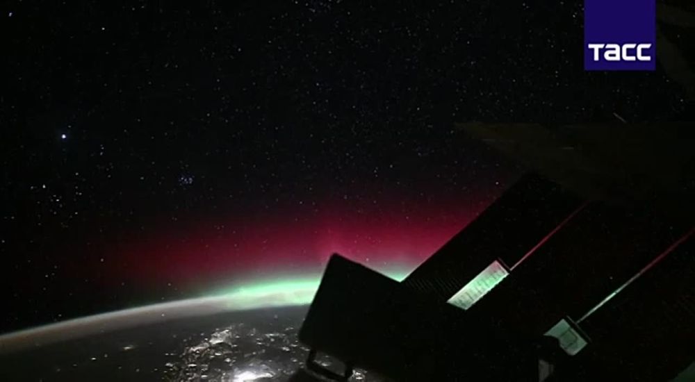 ����� ����������: ����������� ������� ��������� ������ � �������-�������� ������, �� ����� ����� ����� ���������� �� ������� ����������� ����� � ������, Mercedes ��������� ������������ � �������, � �������� ������ 4 �����: