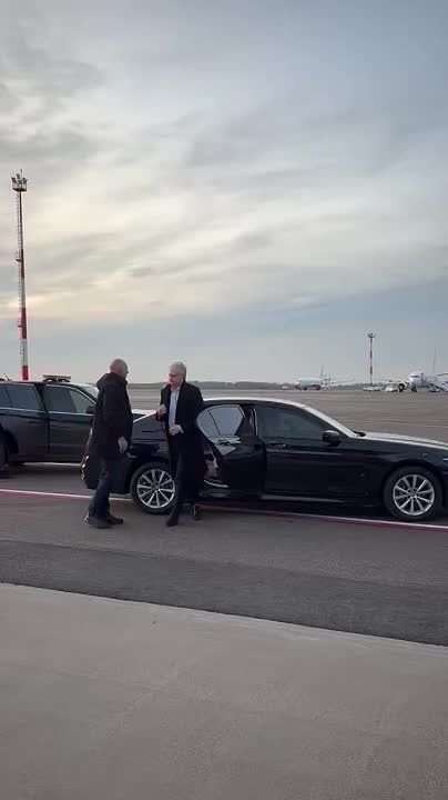 ���������� ����� �������-�� ������� �� ������ ��