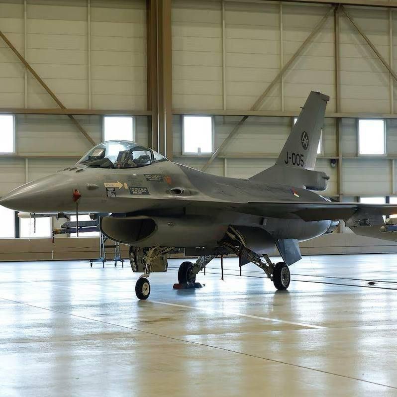      F-16    2026 ,      