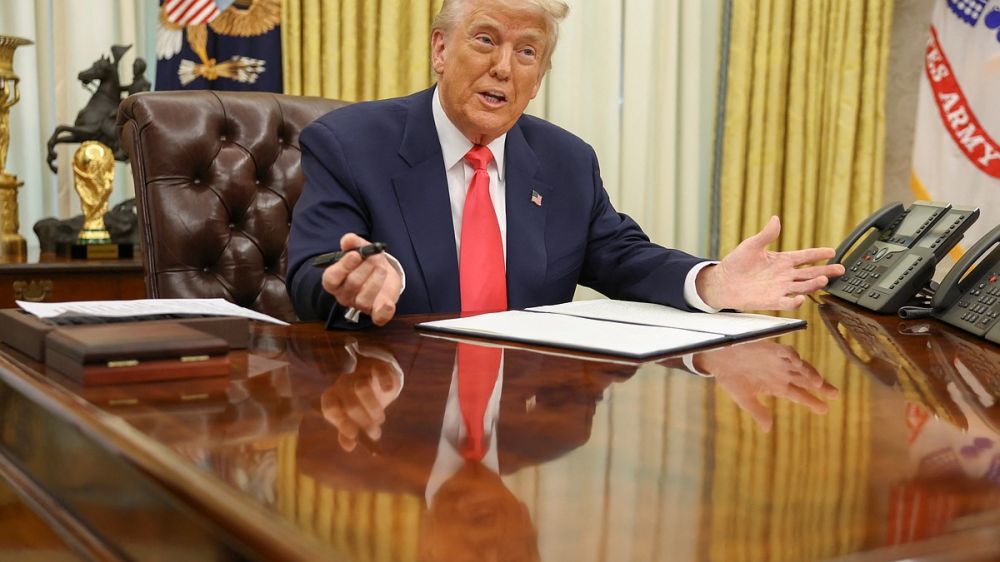 Глава Нацразведки США Габбард объяснила, из-за чего Трамп на самом деле приостановил помощь Киеву