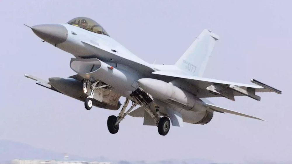 ������� �������� ��� ��������� ������������ F-16