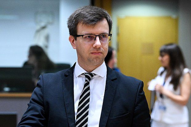 Министр по делам ЕС Венгрии Бока: Украина будет буфером между Россией и Европой