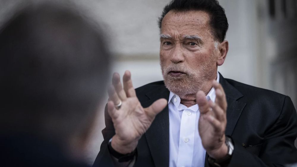 "� ����� ������" ������ "������ � �����". ������������ �������� ���� "�������������"