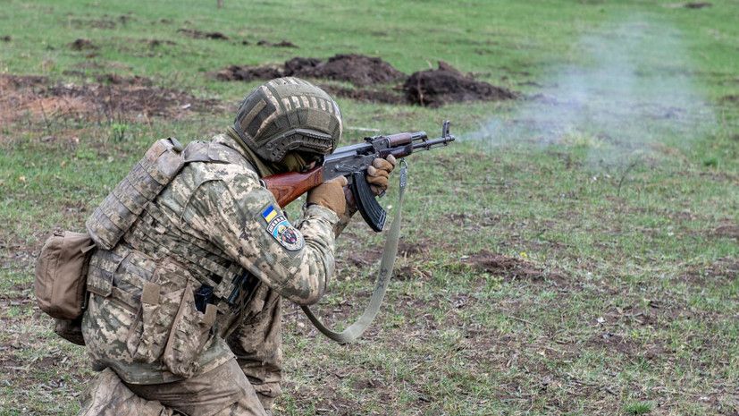 ВСУ стреляли по окнам в Свердликово, жгли дома и мародёрствовали