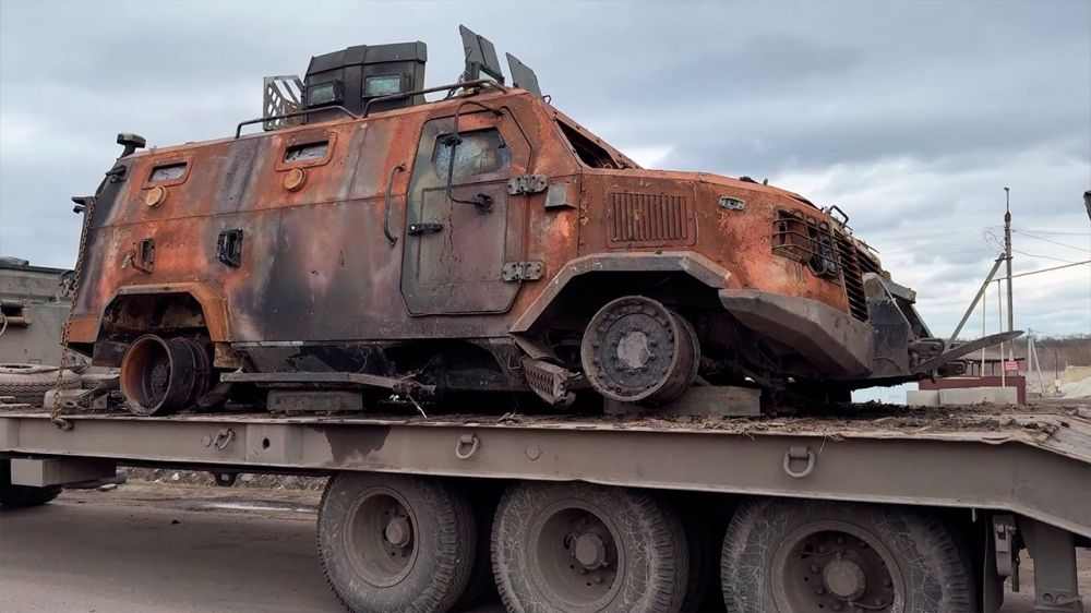 Минобороны показало уничтоженную технику ВСУ в Курской области