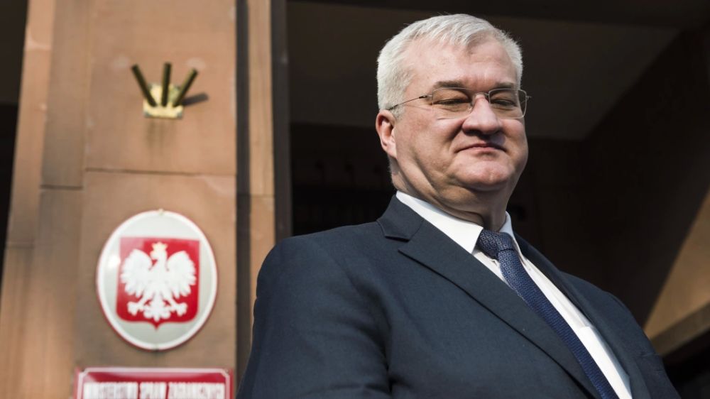 Оговорка по Фрейду? Глава МИД Украины внезапно сдал все "явки и пароли" о США