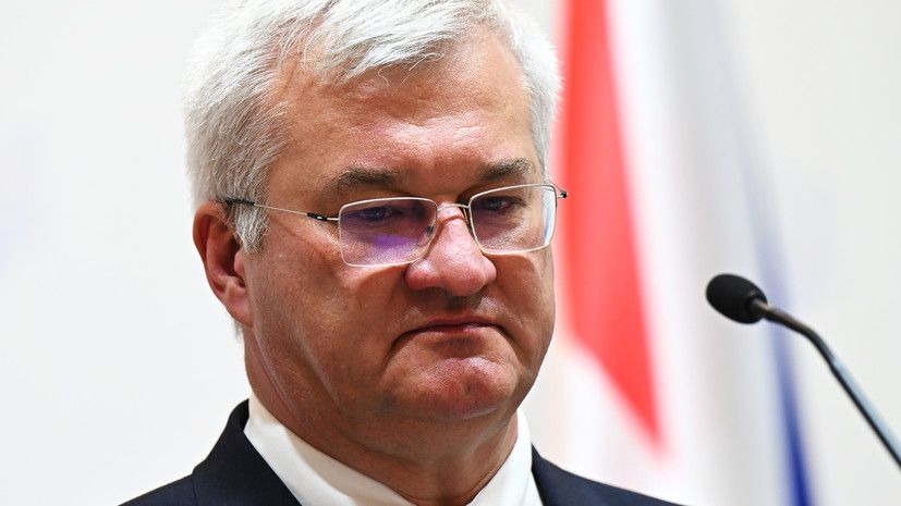 Сибига пожаловался, что СМИ с Украины переключились на торговые войны