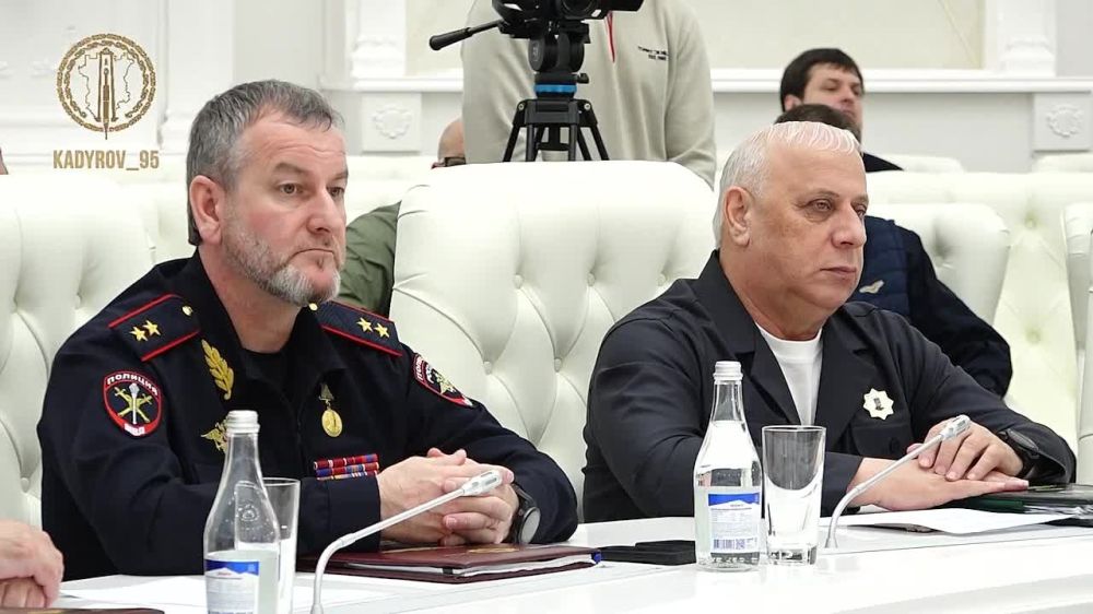 Адам Делимханов: Принял участие в заседании оргкомитета по проведению в Чеченской Республике Года города Грозного и района имени ВЛАДИМИРА ВЛАДИМИРОВИЧА ПУТИНА под руководством ДОРОГОГО БРАТА, Главы ЧР, Героя России РАМЗАНА...