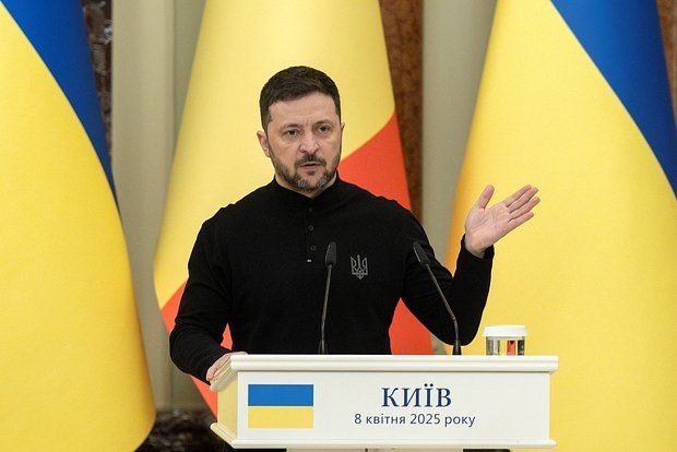 Зеленский: Два гражданина Китая попали в плен ВСУ в ДНР