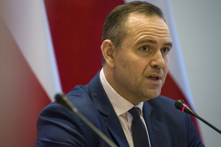 «Он никогда не должен вести себя так»: кандидат в президенты Польши оказался разочарован в Зеленском*