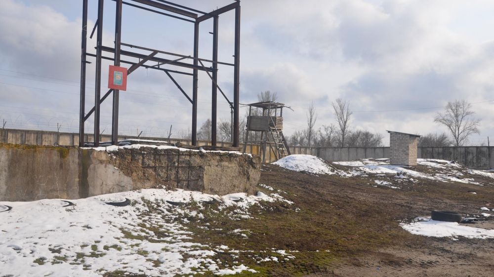 Концлагерь в колбасном цехе. Почему мир не знает о преступлениях украинского батальона "Айдар"* в ЛНР