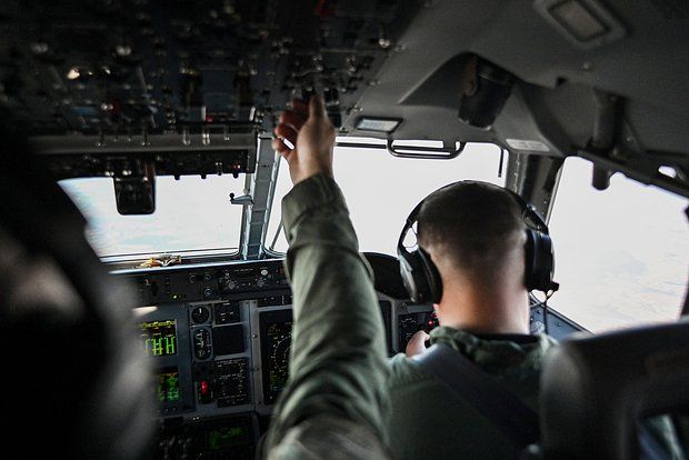 � ��� ������� � ������ ������ F-16 ������� �� ����� ������� ������