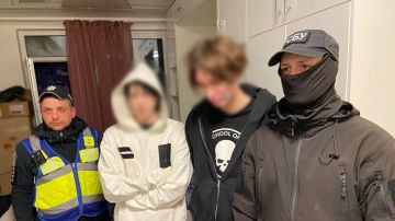 СБУ и полиция задержали киевских подростков, слушавших российскую музыку