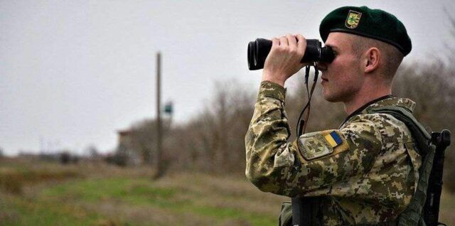 Украинец пытался сбежать из страны в цистерне с маслом