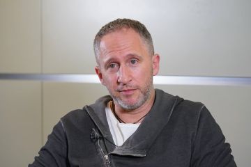 Кучера о санкциях Зеленского: Пусть напоследок поразвлекается