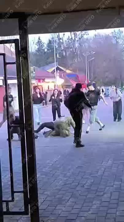 ������ ��������: � ����� �������� ����� ����� ��������� ��������� ���������� ������� � ���, ������� �, �������, ������ � �����