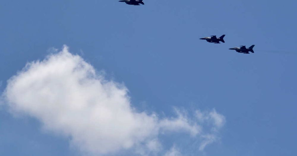 � ��� ������������ �� ������ �������� ������������ F-16