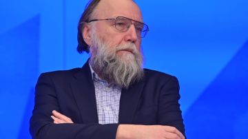 Дугин за 45 секунд рассказал историю Украины: "Ну, значит не судьба"