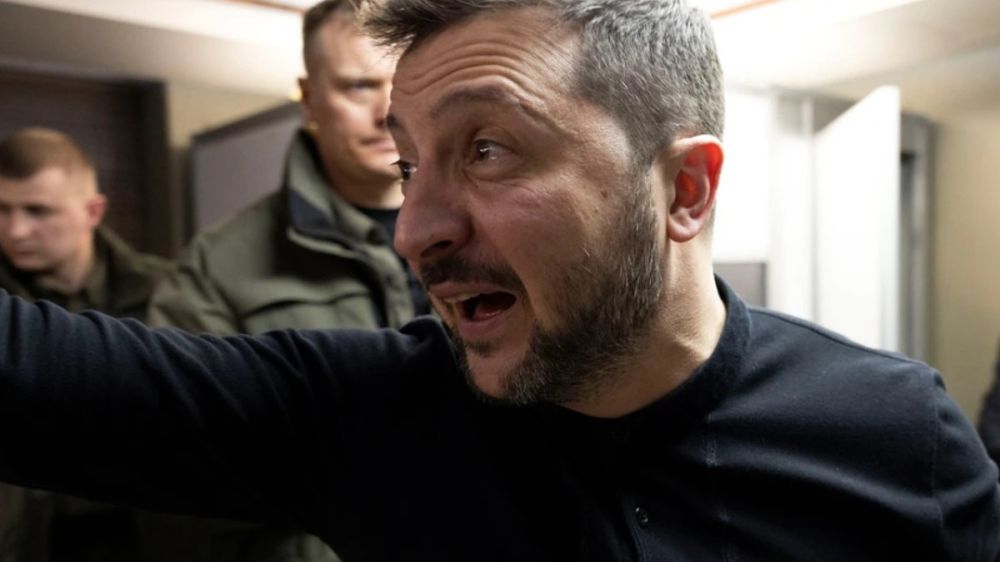 Дубинский: Зеленский готовит страну к военному поражению и партизанской войне