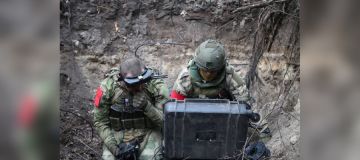 Операторы БПЛА Росгвардии уничтожили объекты противника на южном направлении (видео)