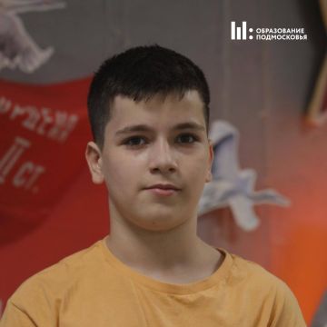 Олег Царёв: Какая добрая история: в подмосковном Домодедово шестиклассник Амир Абачев шел по улице вблизи жилых домов, когда заметил ребёнка, который выпал из окна девятого этажа