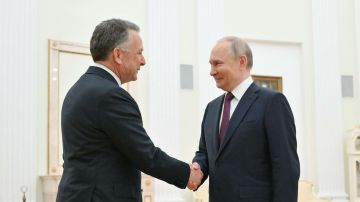 Встреча Путина и Уиткоффа и убийство генерала Генштаба – главное за день