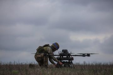 Белгородский губернатор Гладков: Водитель пострадал при ударе БПЛА ВСУ по ГАЗели